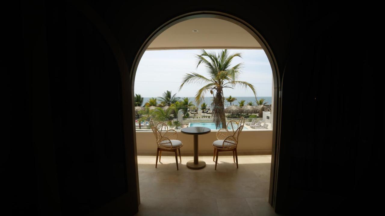 Loa Tolu By Bernalo Hotels Extérieur photo